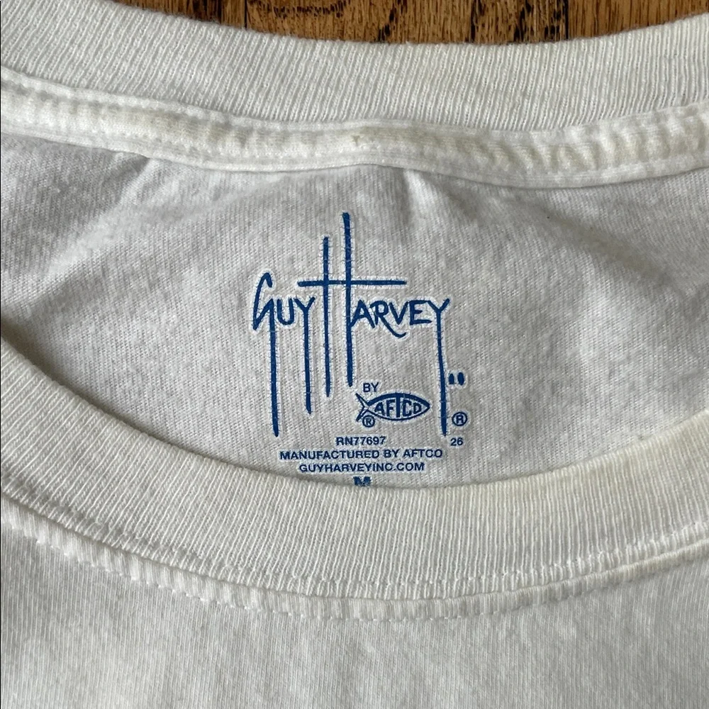 Guy Harvey T-Shirt with Pocket - Picture 3 of 4